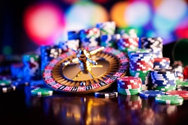 Kategori permainan mandiriqq: live dealer, sportsbook, slots, esports